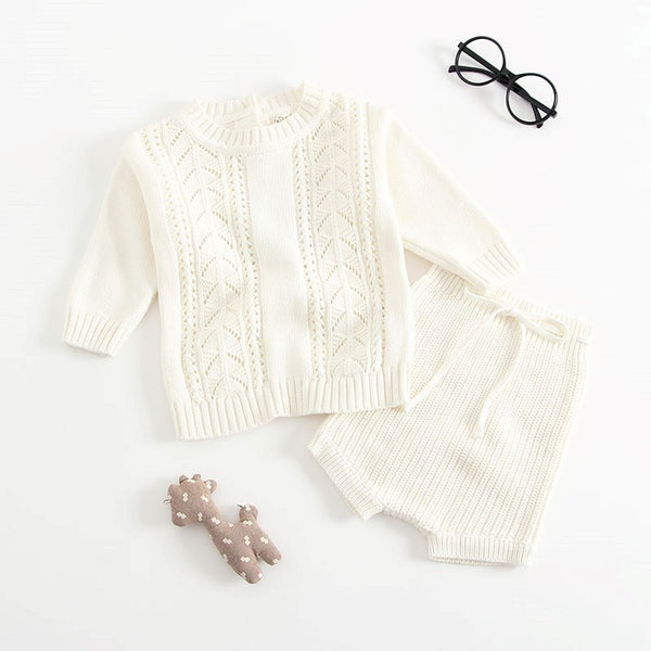 White Two piece jumper and pants set (12-18months)